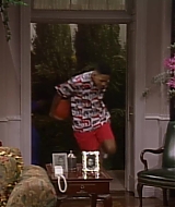 001.jpg